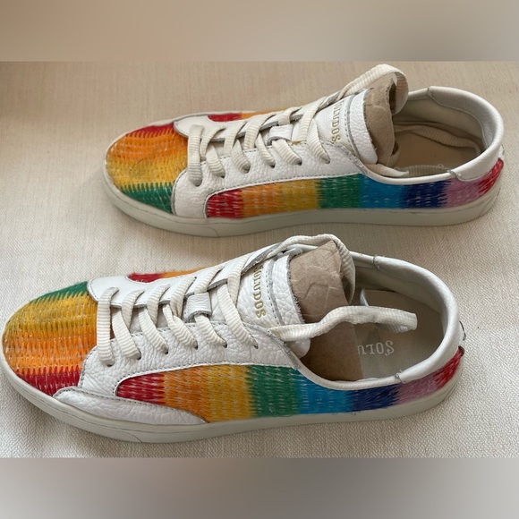 SOLUDOS Rainbow Shoes - Picture 2 of 7
